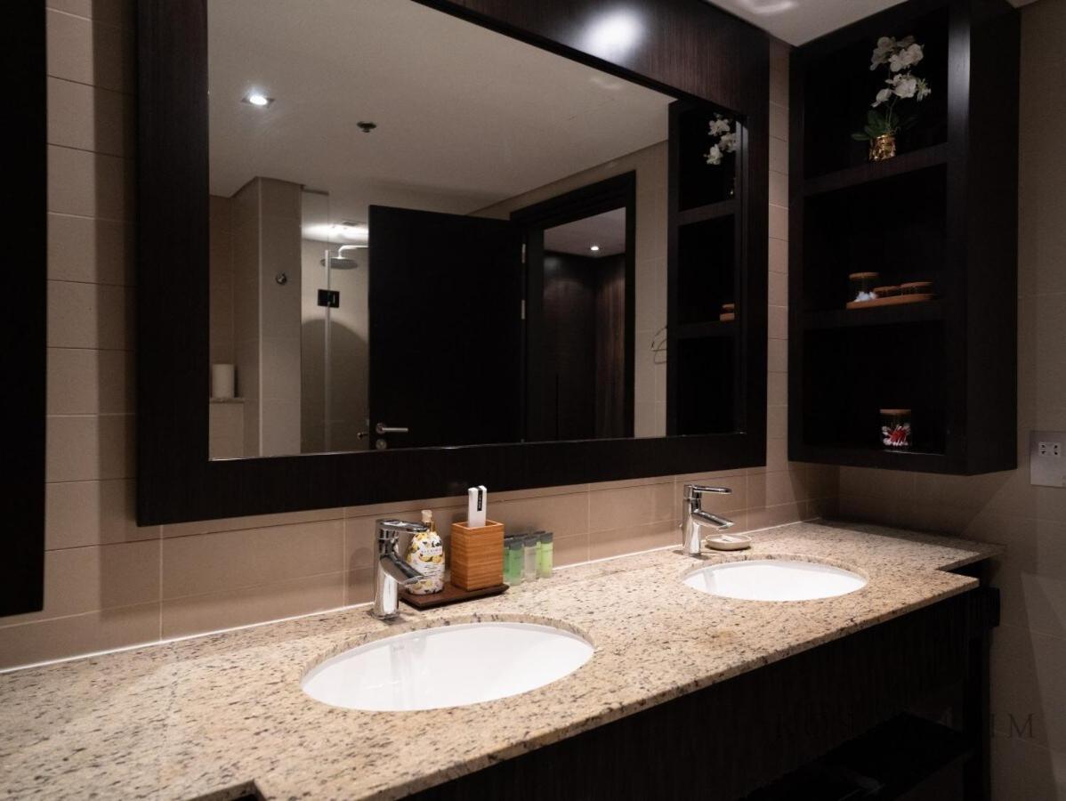 35 Percent Applied For Your Burj Khalifa View, Cozy 2 Bedroom Anantara Ensuite On Palm Jumeirah